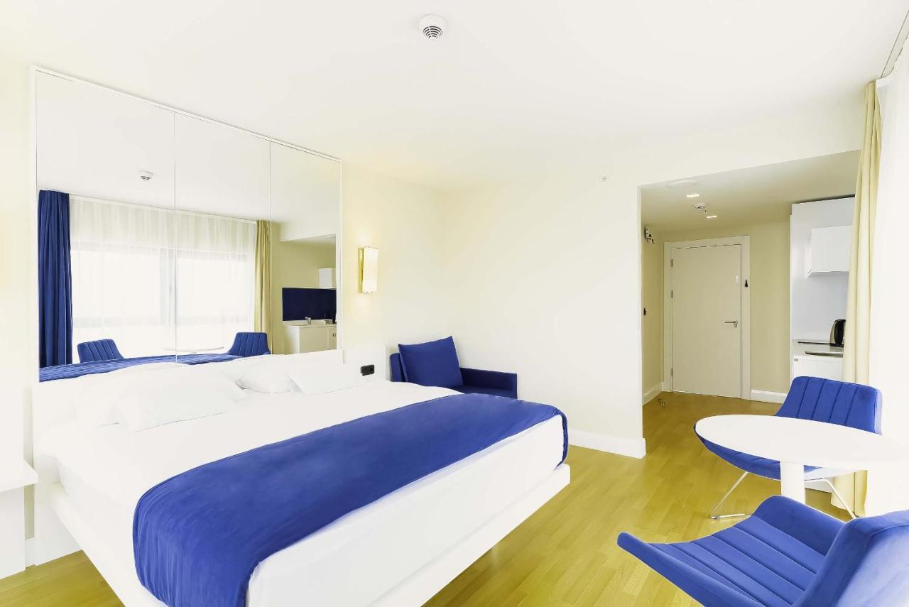 Elegance Sea View Aparthotel In Orbi City Batumi Ngoại thất bức ảnh